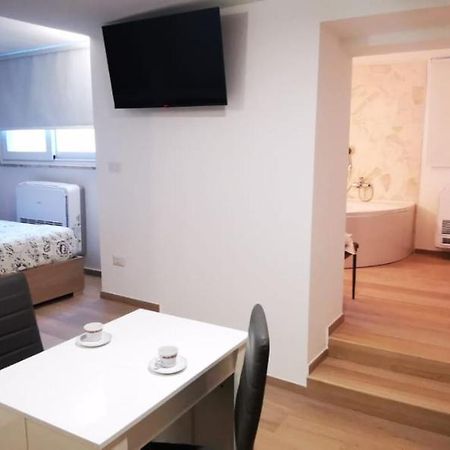 Francy'S House Apartment Триджано Екстериор снимка